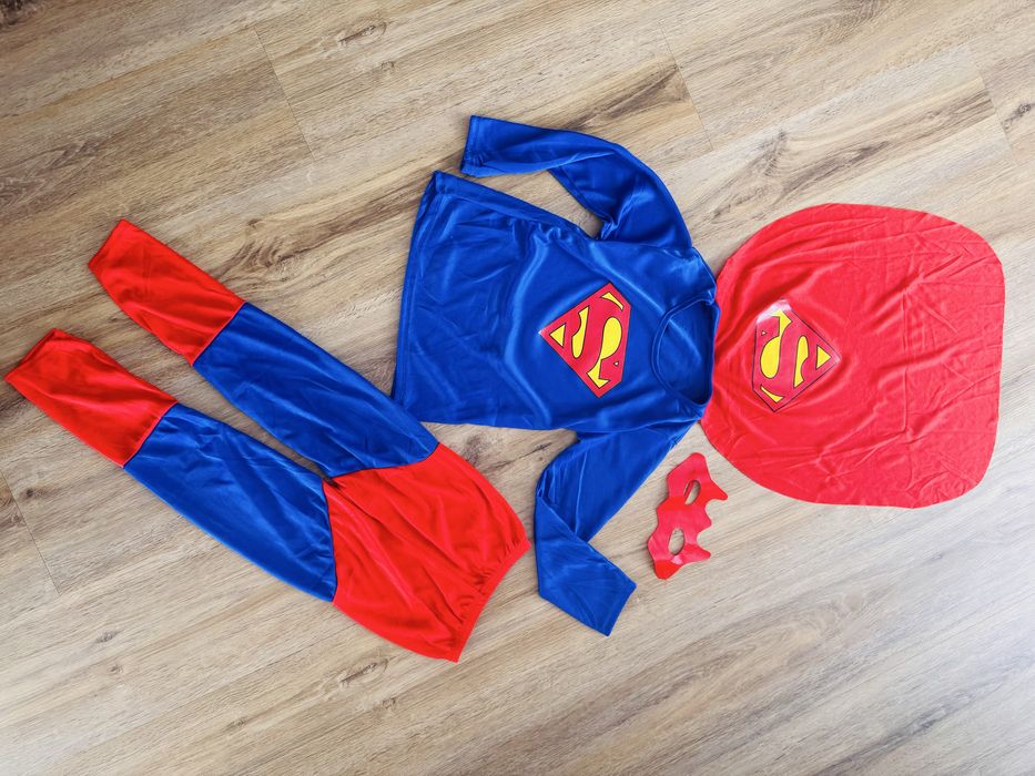 Kostium na bal karnawałowy superman