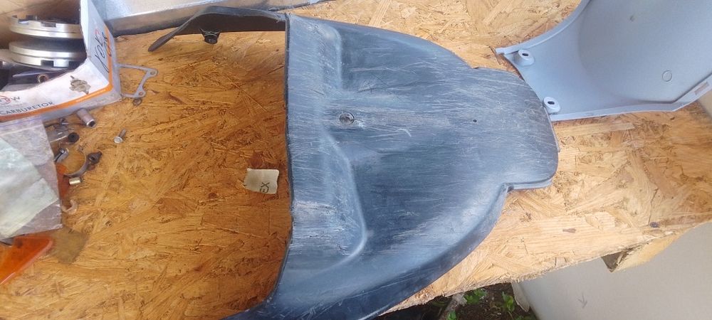 Продам пластик подон на xonda dio af 62