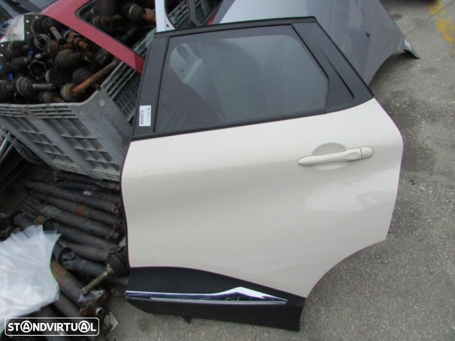 Porta Tras Esquerda Renault Captur do ano 2012