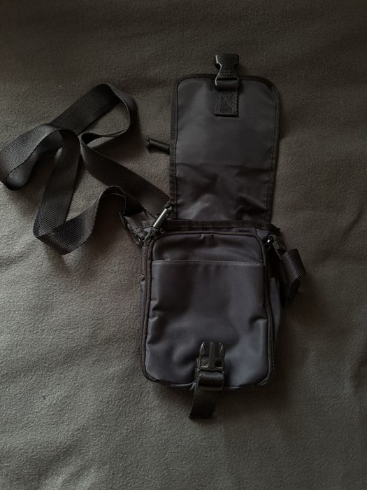 Сумка через плече Esprit