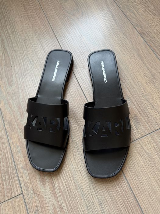 Шльопанці Karl Lagerfeld