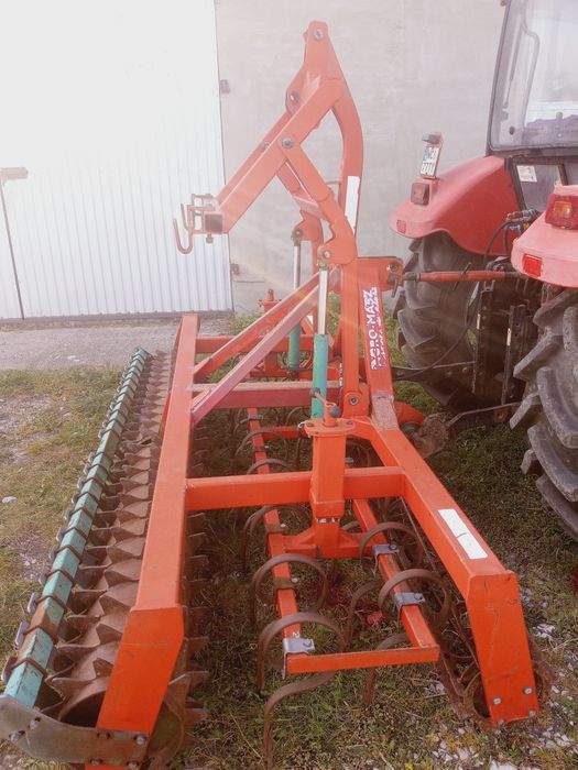 Agregat uprawowo siewny 3m Agromasz