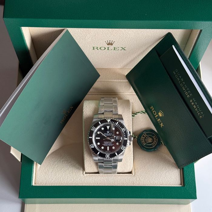 Rolex Submariner Black / Hulk / Bluesy