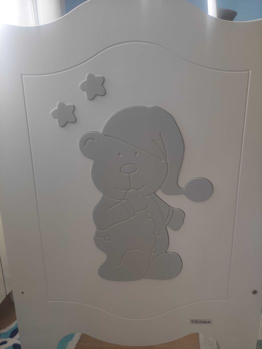 Berço TRAMA c colchão e outros