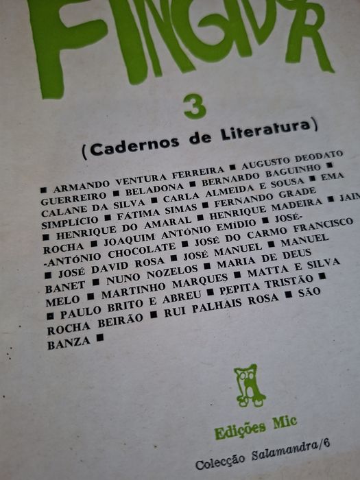 Poesia Edições MIC de Fernando Grade