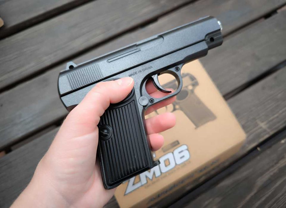 Пістолет дитячий ZM06 від Cyma іграшковий дитячий 6 мм кулі