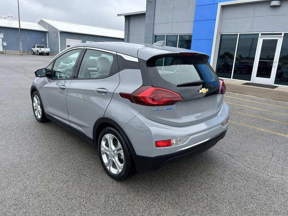 Chevrolet Bolt EV LT      2021