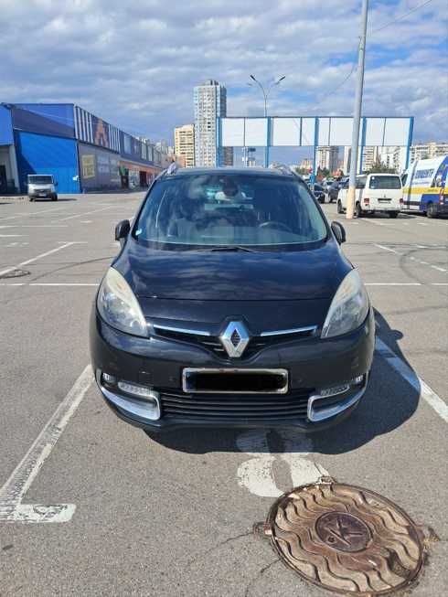 Renault Grand Scenic 2013