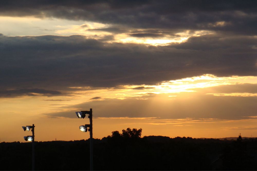 Крутий японский слайдер Sony T-200