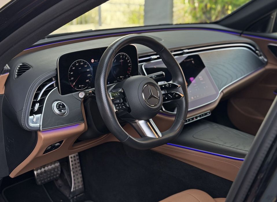 Mercedes-Benz E 300 de AMG Line