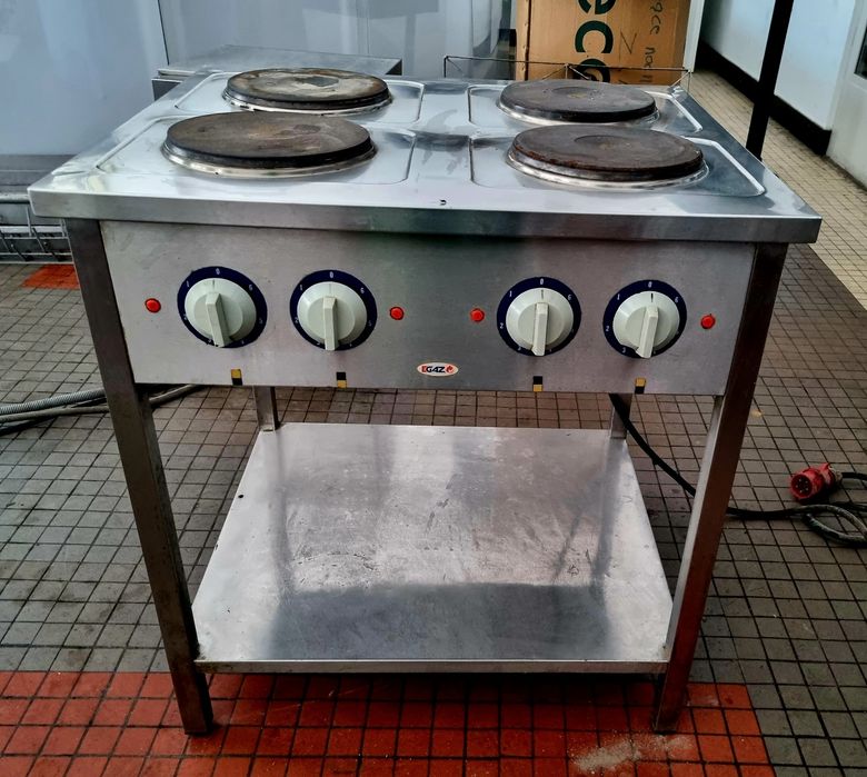Kuchenka gastronomiczna  4 palniki
