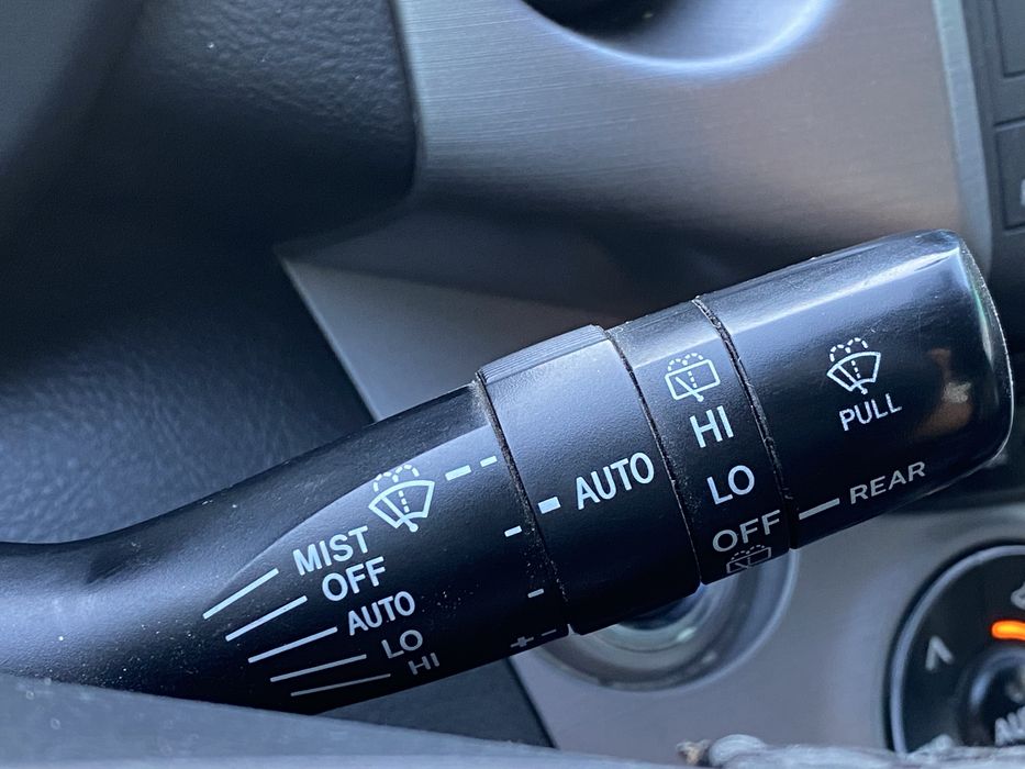 Продам Toyota Rav4