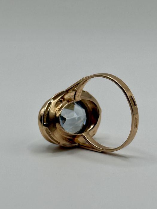 Золота каблучка 583 проби