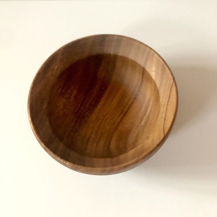 Despeja bolsos taça madeira loja area store