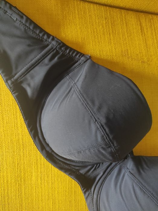 Pour Moi ? Czarny stanik biustonosz strapless bez ramiączek 65 F 65F