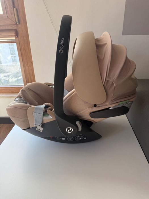 Fotelik samochodowy dla dzieci Cybex Cloud T i-Size