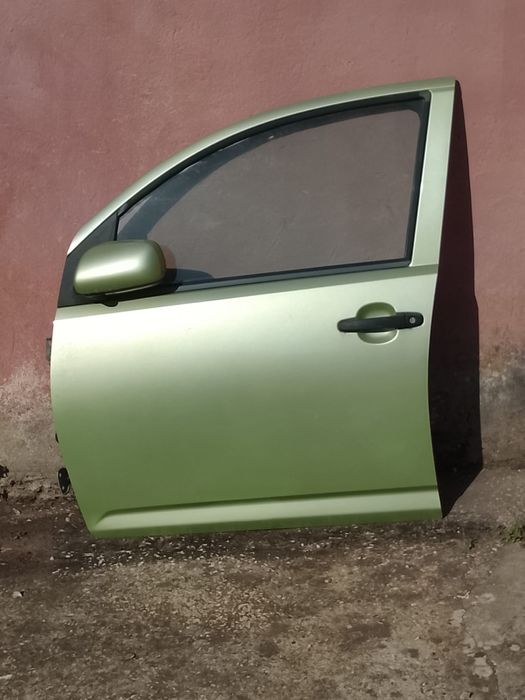 Porta Portas Daihatsu Sirion M3 Ano 2006 Frente e Trás Cor Verde (PORTAS NUAS)