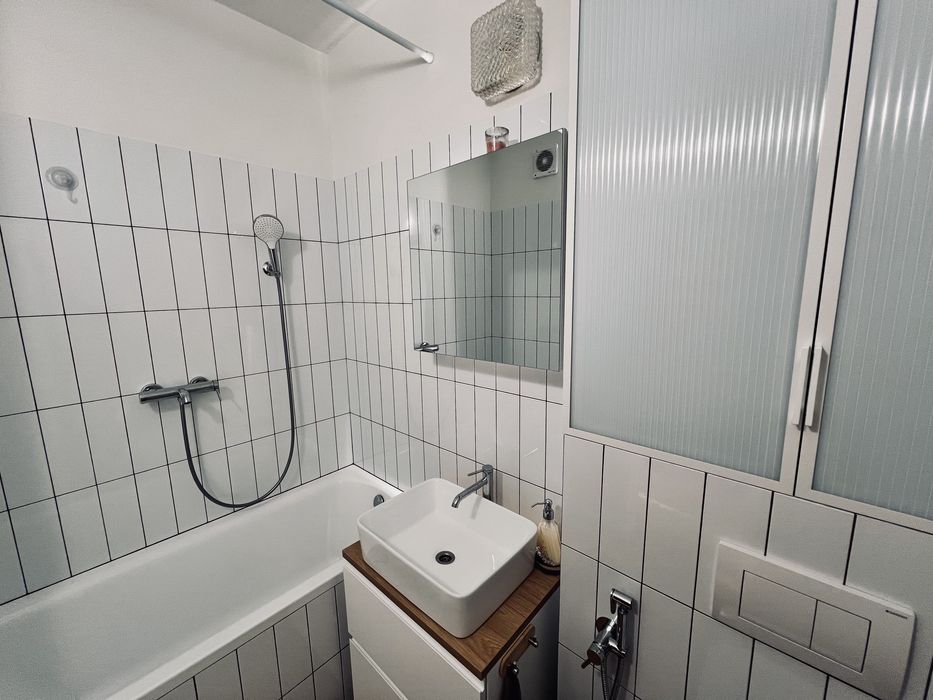 Сдам 1к квартиру в клубном доме.Виа рома.Свое отопление,газ,генератор.