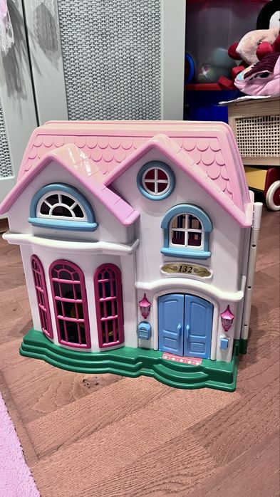 Domek rozkladany z wyposażeniem