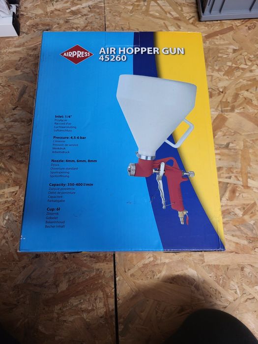 Pistolet do aplikacji tynków nowy, nieużywany