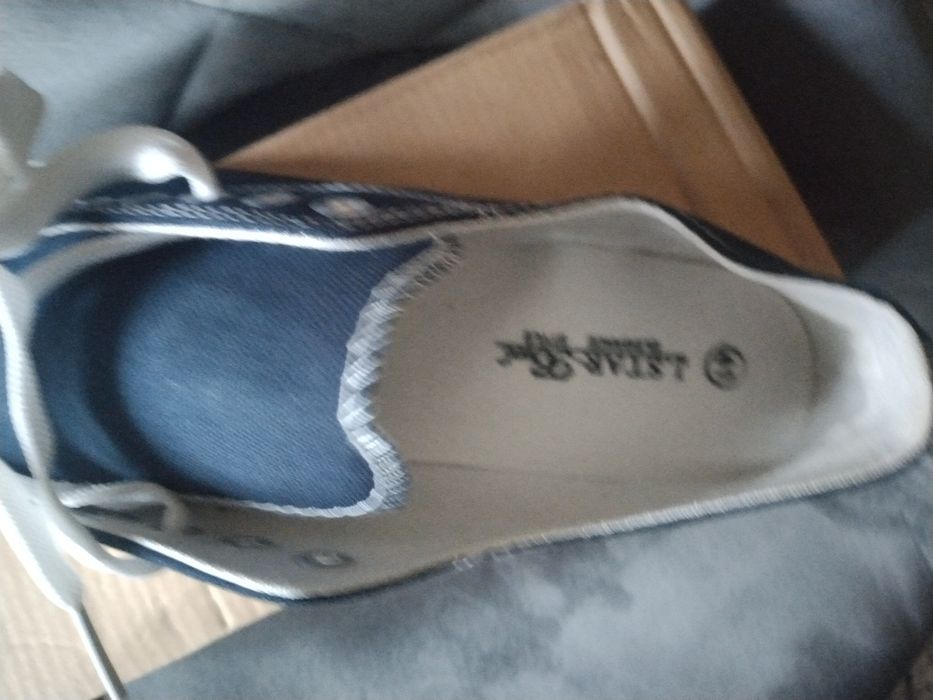 Tenisówki granatowe NOWE