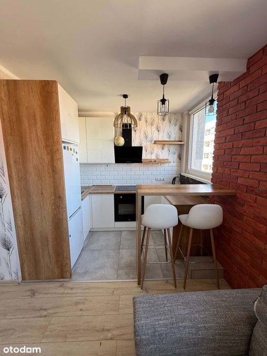 Wynajmę 2 pok ul. Odrodzenia Lubin - Balkon