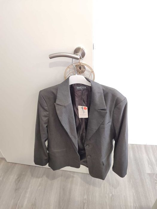 Blazer cinzento escuro novo