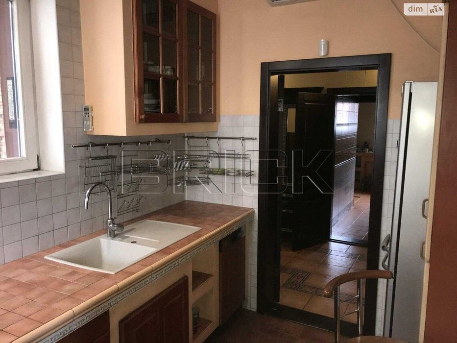 Продам 3х поверховий будинок 408м2 Київ Добрий шлях 63 Голосіївський район