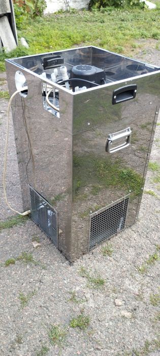 Продам охолоджувач для розливних напоїв