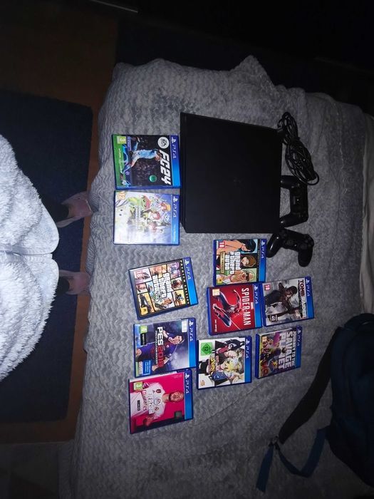 PlayStation 4 e jogos