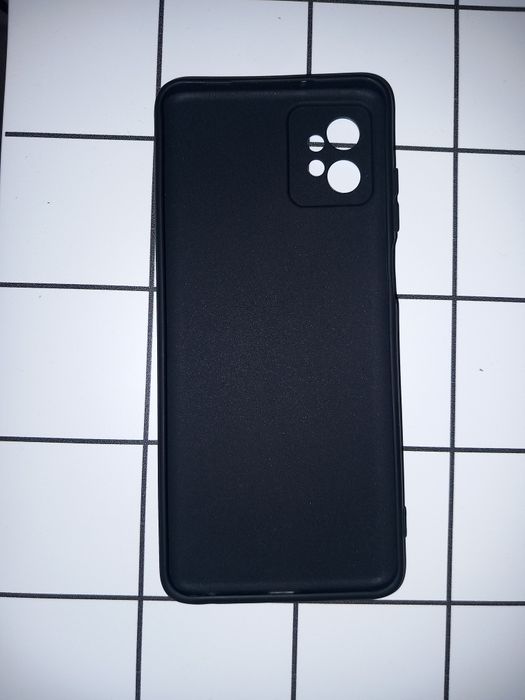 Etui na telefon Motorola g32