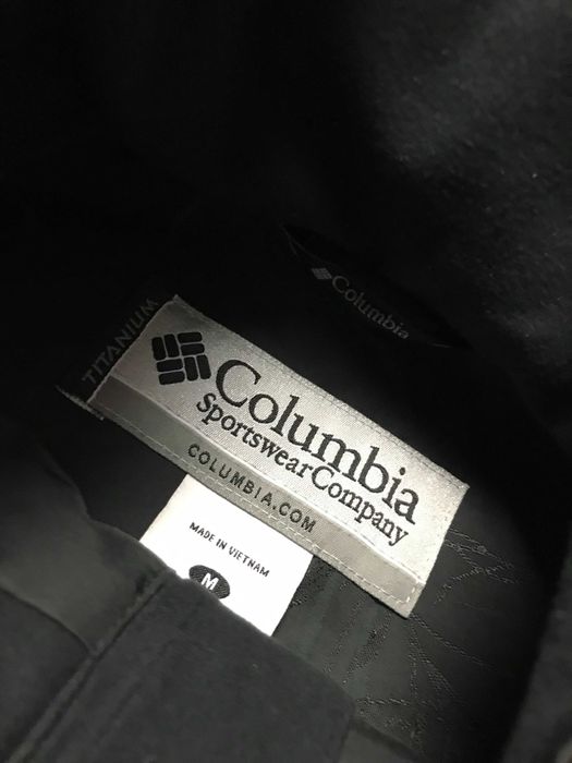 COLUMBIA titanium r.M oryginalna kurtka męska