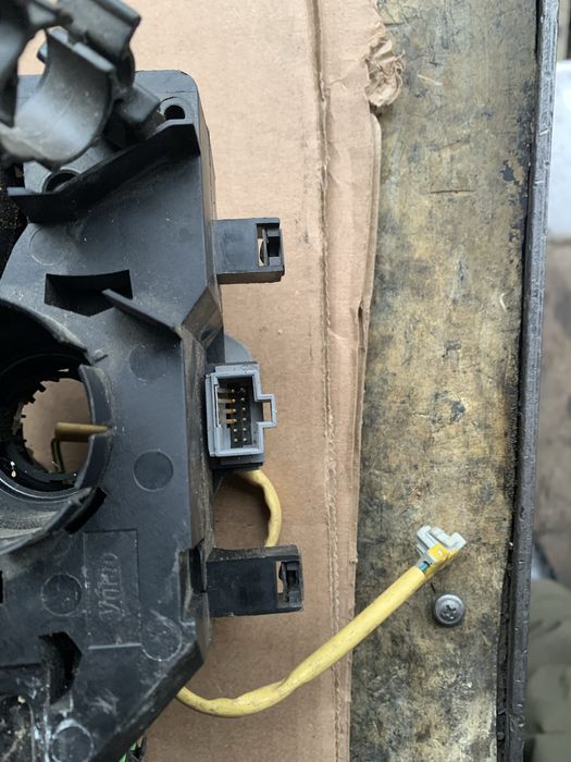 Підрульові переключателі рено,пежо,форд,фіат,мерс.