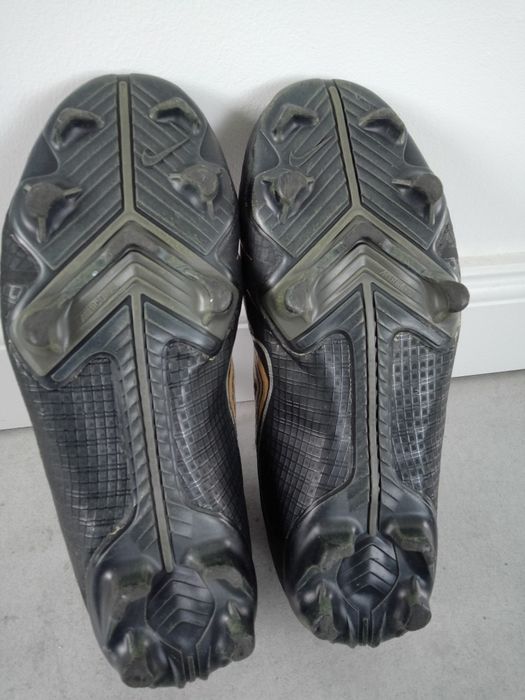 Nike Mercurial Superfly 8 Academy FG/MG buty piłkarskie korki 36,5