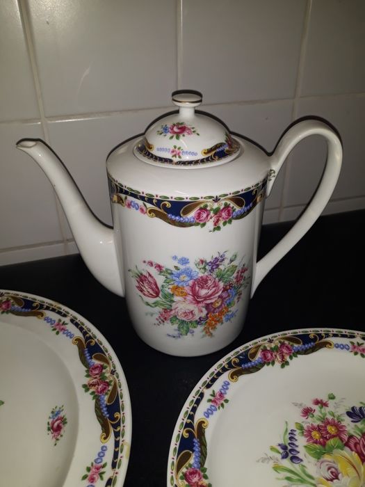 Limoges (conjunto)64738395542529121