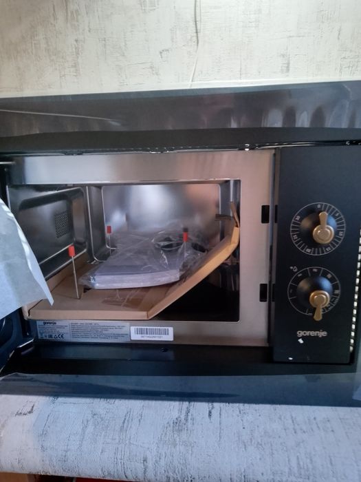 Встраиваемая микроволновая печь Gorenje BM235 CLB