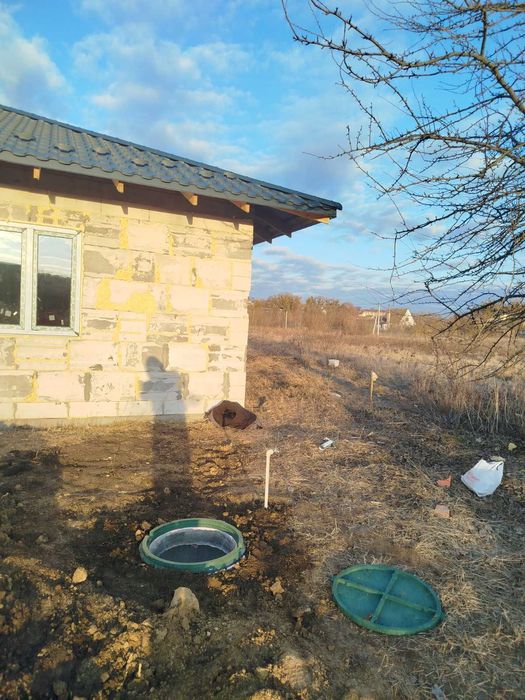 Буріння та монтаж свердловин будь-якого типу складності. Буріння по гранітам.