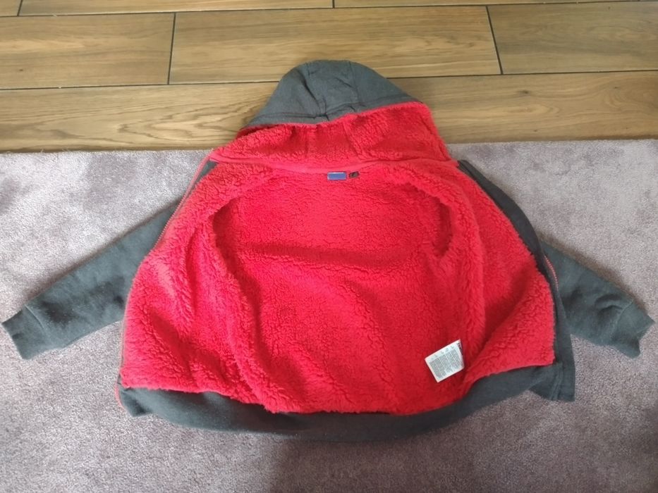 Bluzy ciepłe grube chłopięce 3 sztuki Rozmiar 110-116