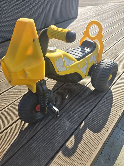 Motorek z pedałami  oddam