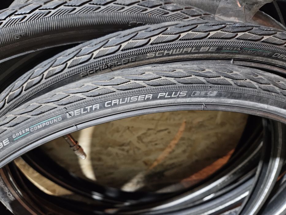 Continental contact plus  Schwalbe Kenda