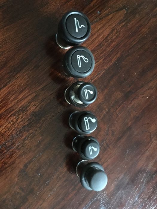 Stare zapalniczki samochodowe Fiat 126p Polonez Zuk syrena