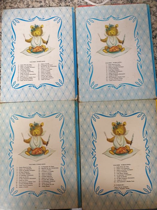 Livros antigos da Anita