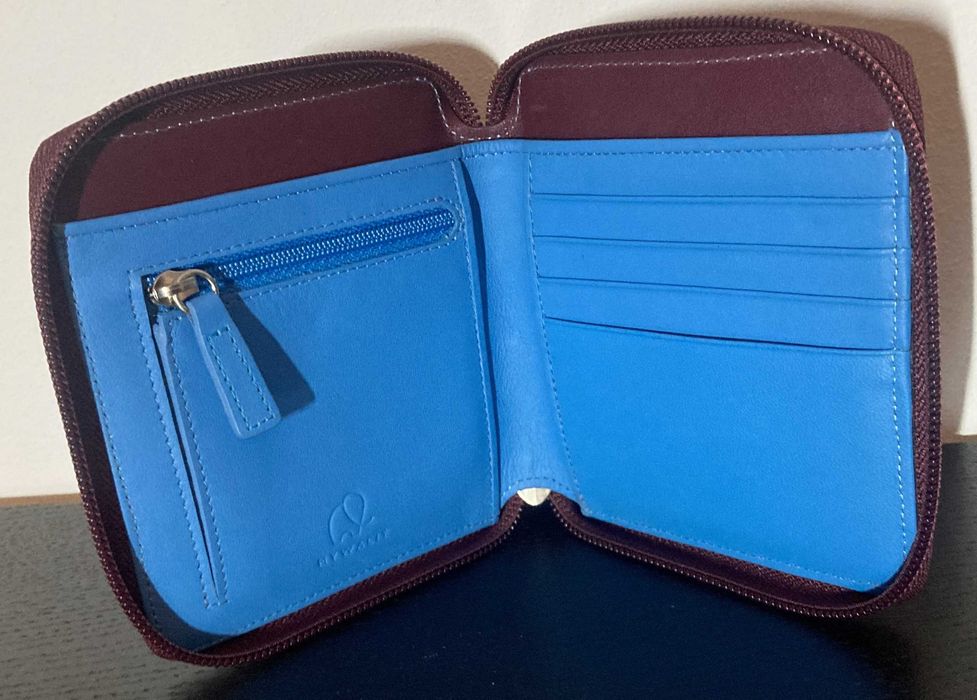 Carteira com fecho zip RFID em pele da MYWALIT na cor Burgundy/See