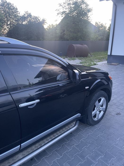 Продам Mitsubishi Otlander XL