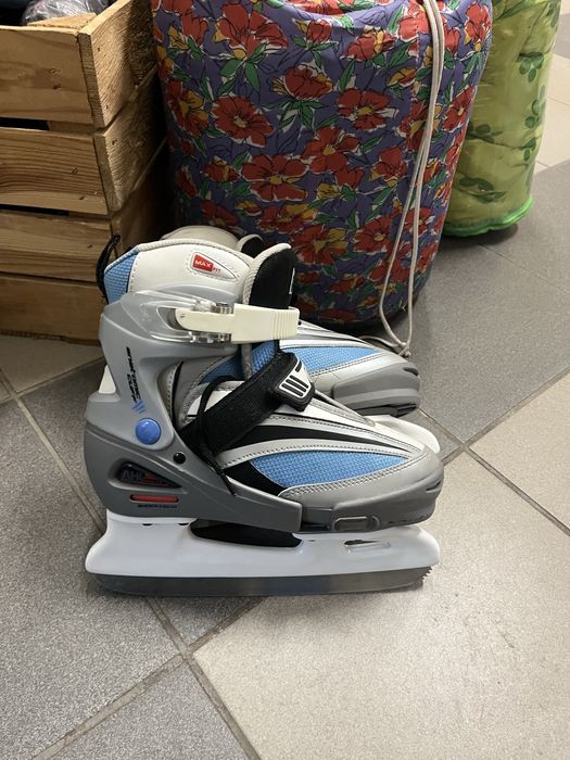 Przedam łyżwy regulowane