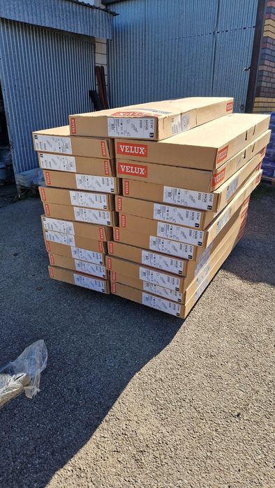 Okno dachowe Velux 78x140