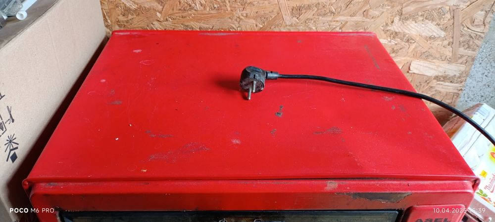 Продам электро духовку Асель