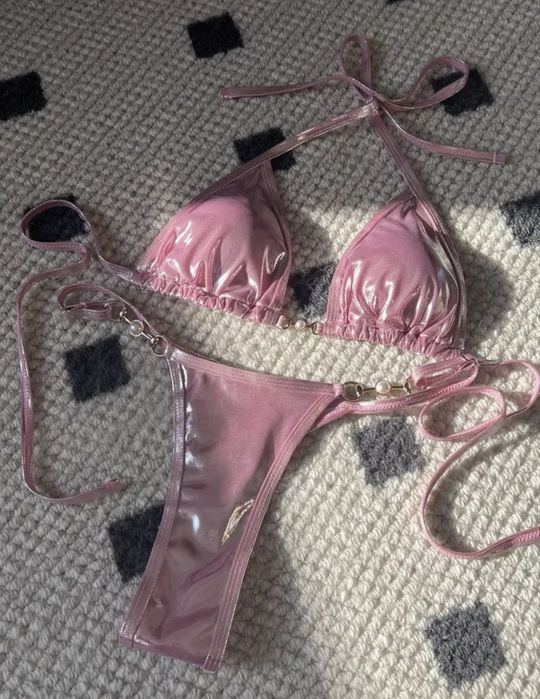 Жіночий купальник