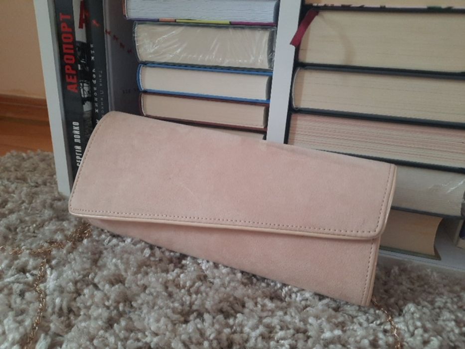 Клатч для вечірнього вбрання