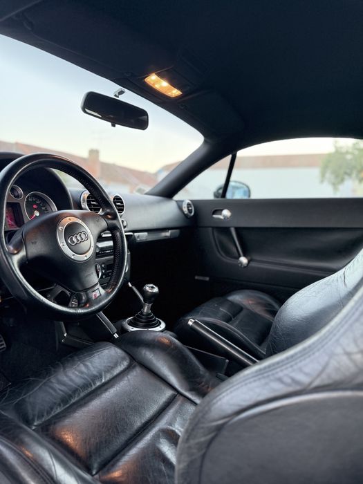 Audi TT 8N coupe